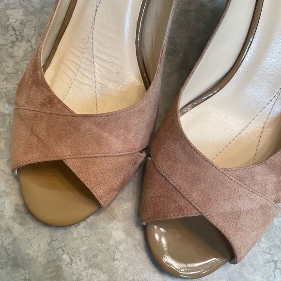 Kate Spade Tan Suede Crossover Wedge Pumps - Picture 2 of 13